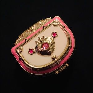 Sailor Moon Medicine Box!! Japanese import!!